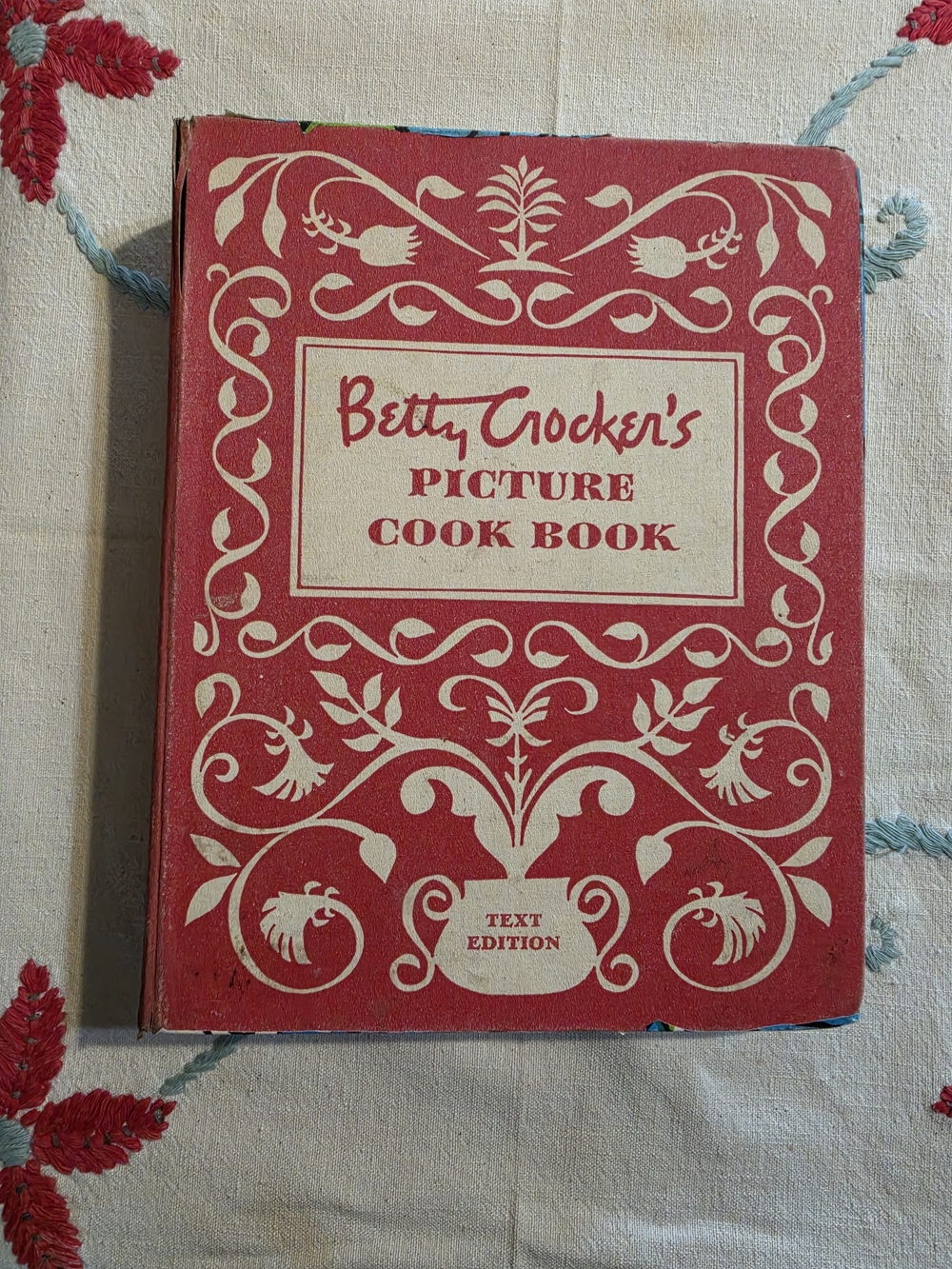 Betty Crocker Picture Cookbook Text Edition - Classic Style